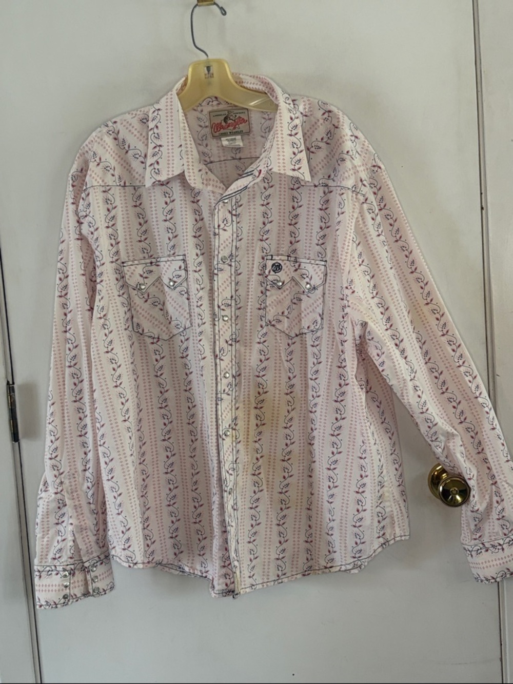 Wrangler Vintage white red blue blue floral button down western shirt Size XXL